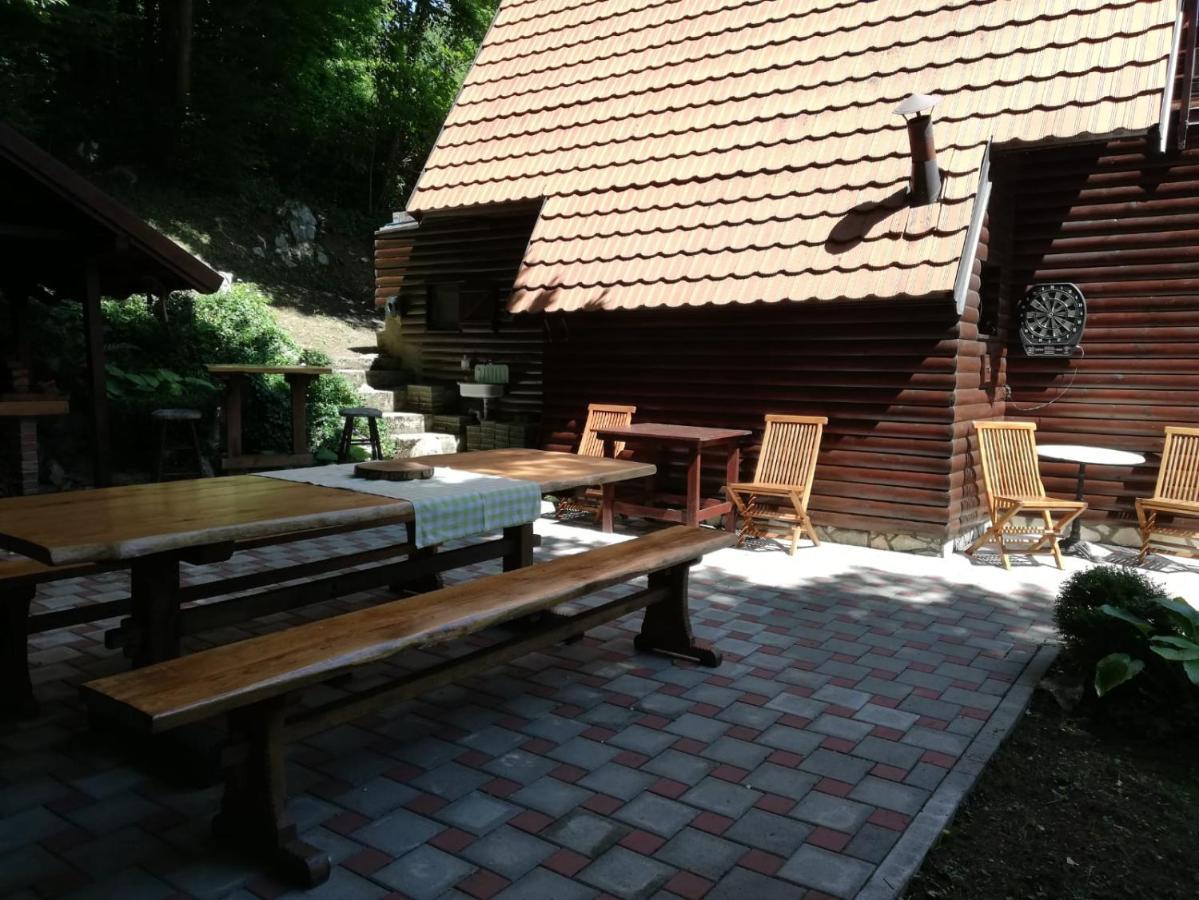 Holiday Home Mreznica Gornji Zvečaj Екстериор снимка